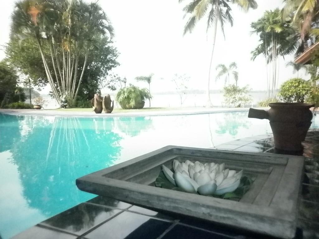 Blue Water Villa Пилияндала Экстерьер фото