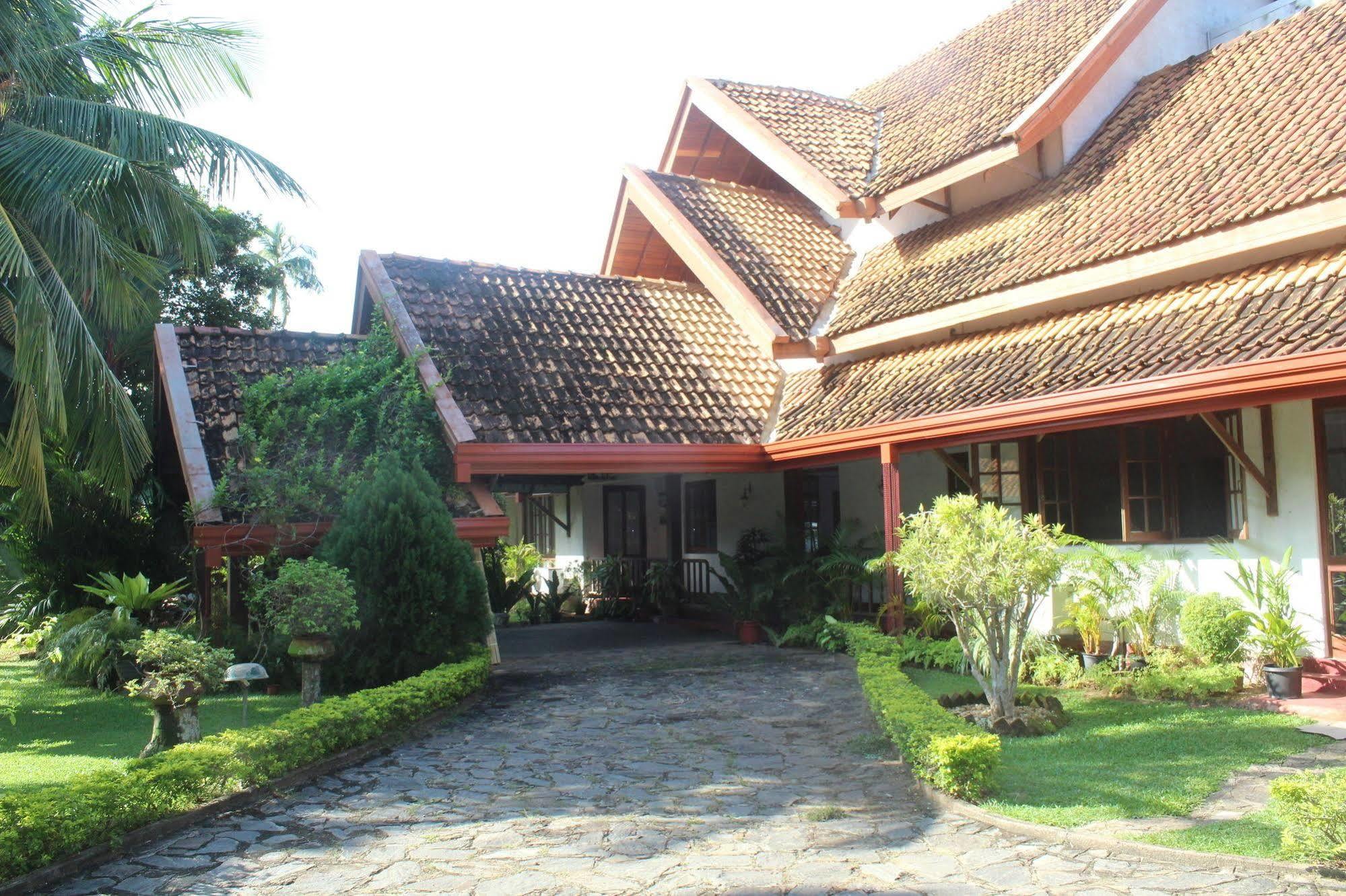 Blue Water Villa Пилияндала Экстерьер фото